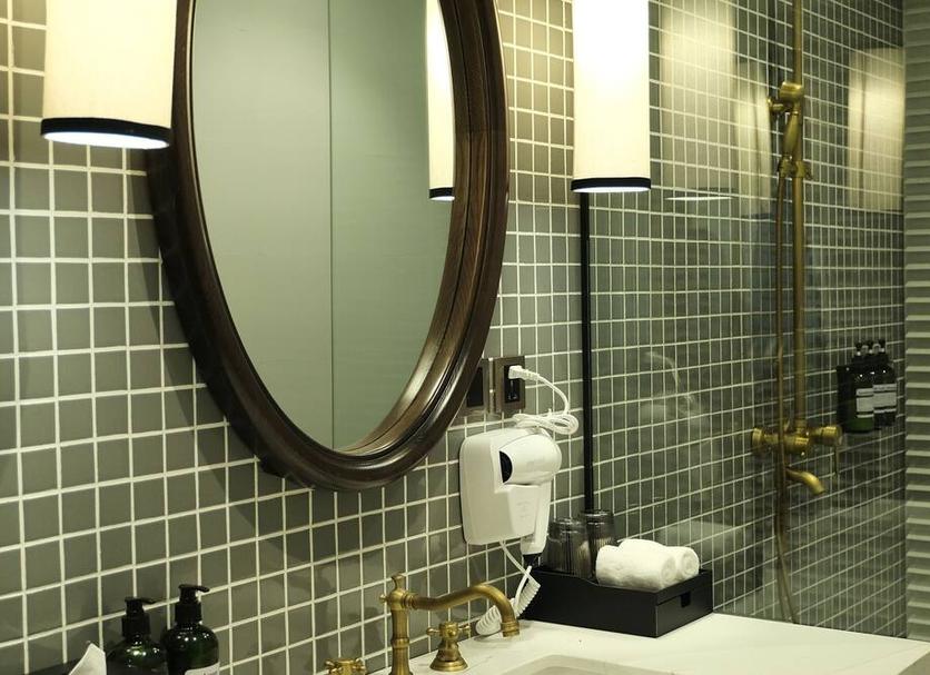 Bathroom Photo