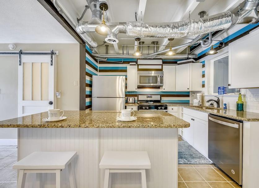 Kitchen Photo