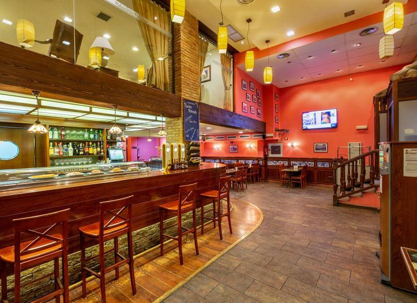 Bar Photo