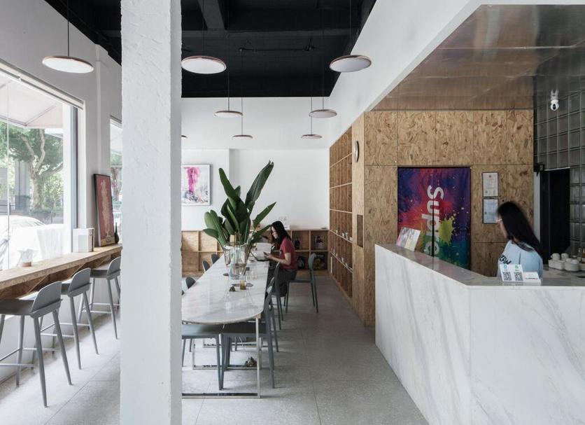 Restaurant Photo