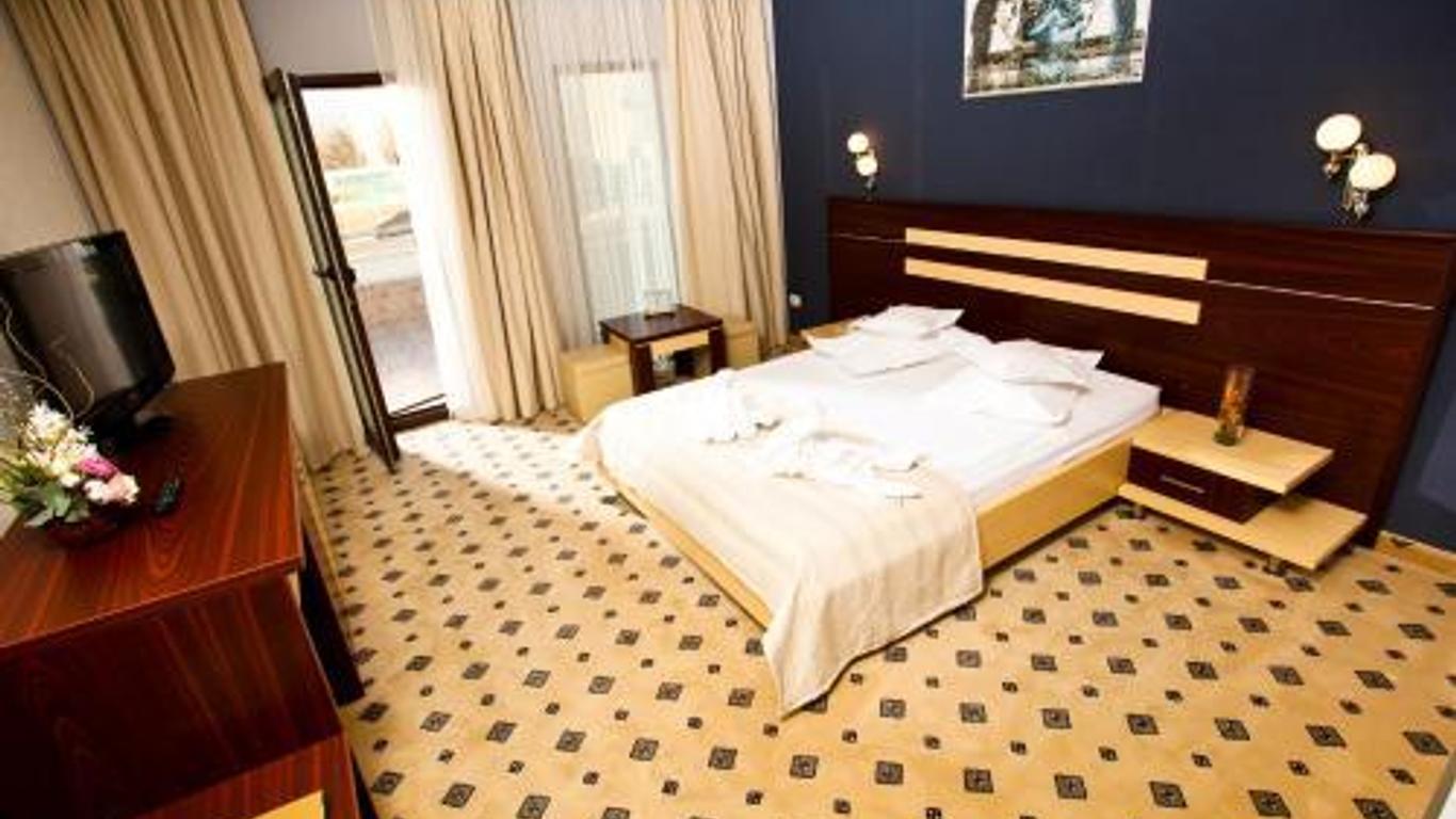 Belinda Hotel Mamaia Adults Only