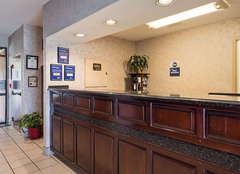 Front desk Photo