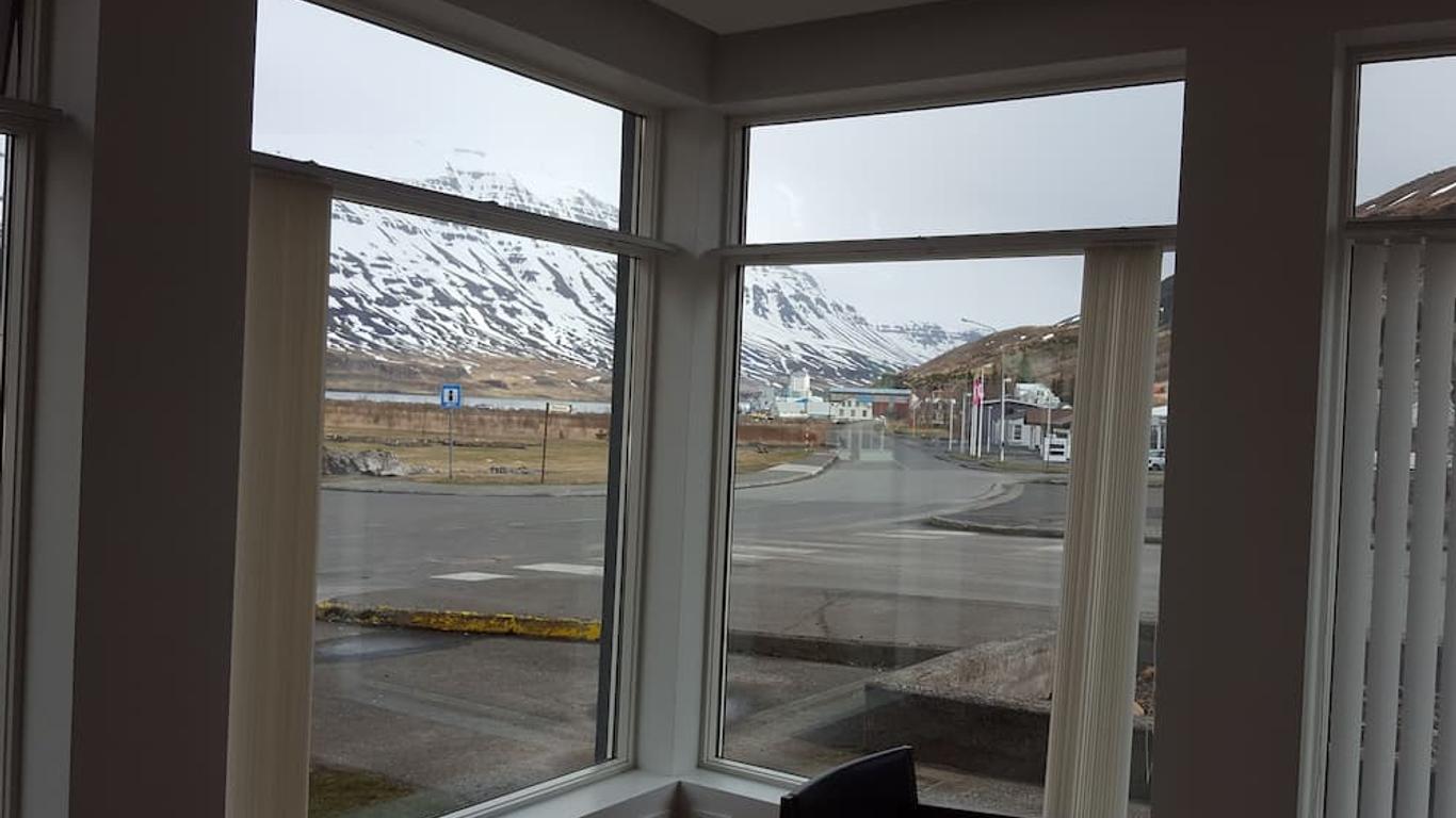 Seydisfjördur Apartment