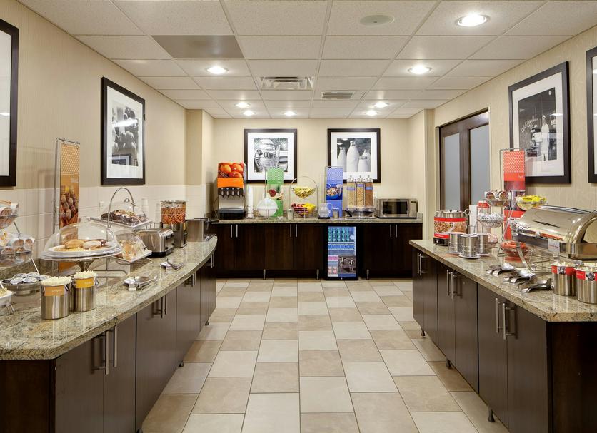 Buffet Photo
