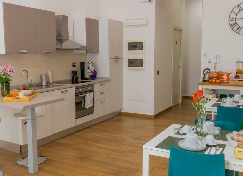 Kitchen Photo