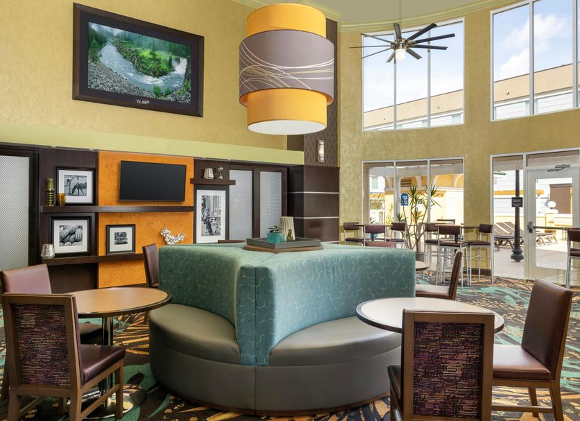 Lounge Photo