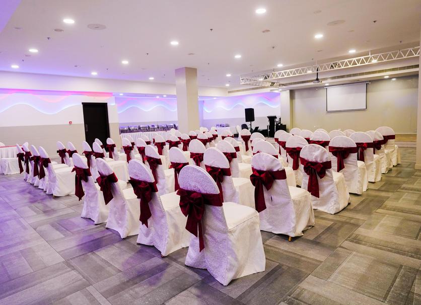 Banquet hall Photo