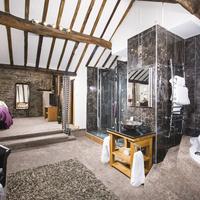 Self Catering Accommodation, Cornerstones, 16th Century Luxury House overlooking the River