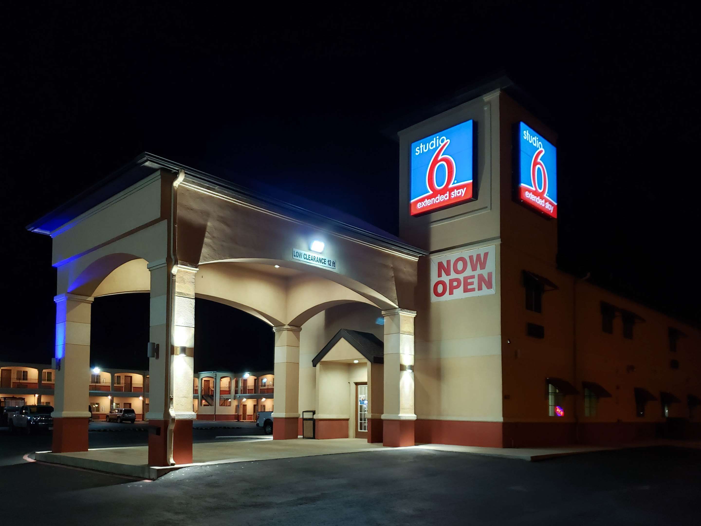 Studio 6 Odessa, TX from $67. Odessa Hotel Deals & Reviews - KAYAK