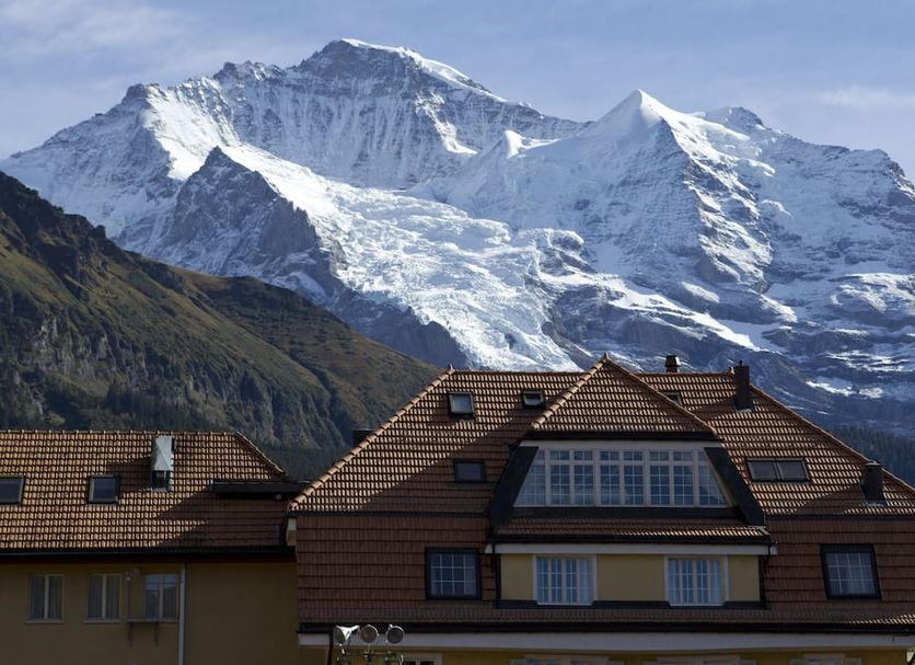 Hotel Silberhorn - Residences & Spa Wengen in Lauterbrunnen with snow-capped mountain views