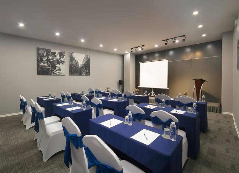 Conference room Photo