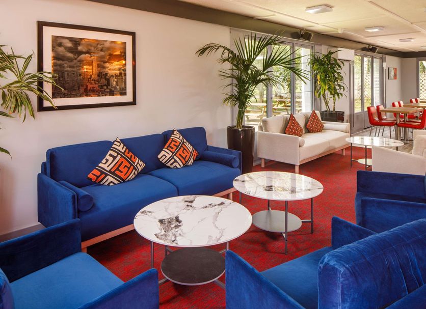 Lounge Photo