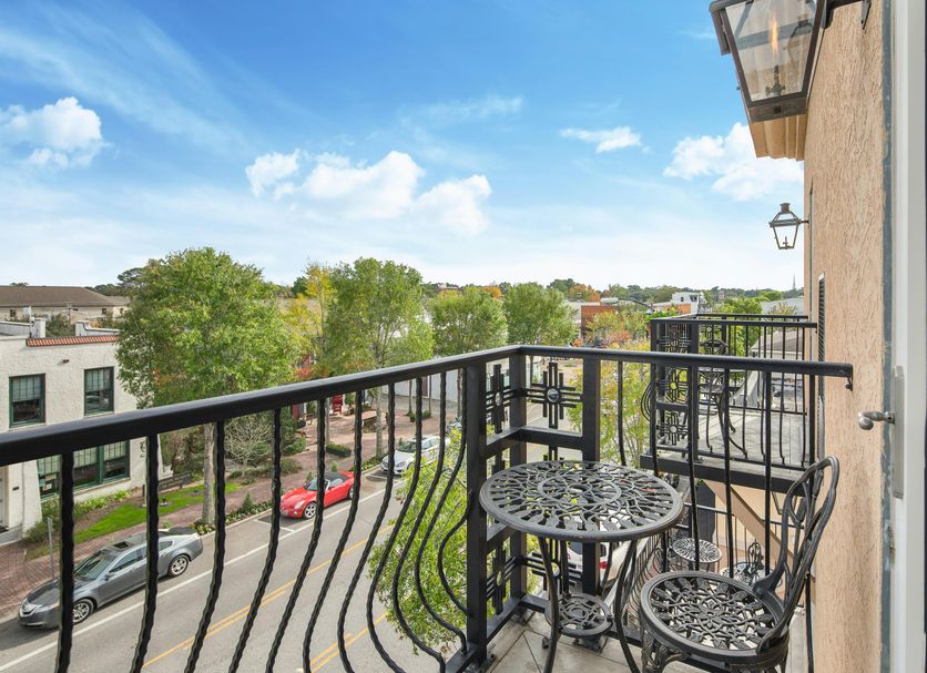 Balcony Photo