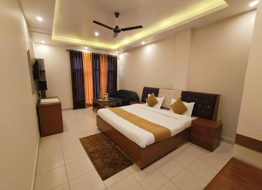 Bedroom Photo
