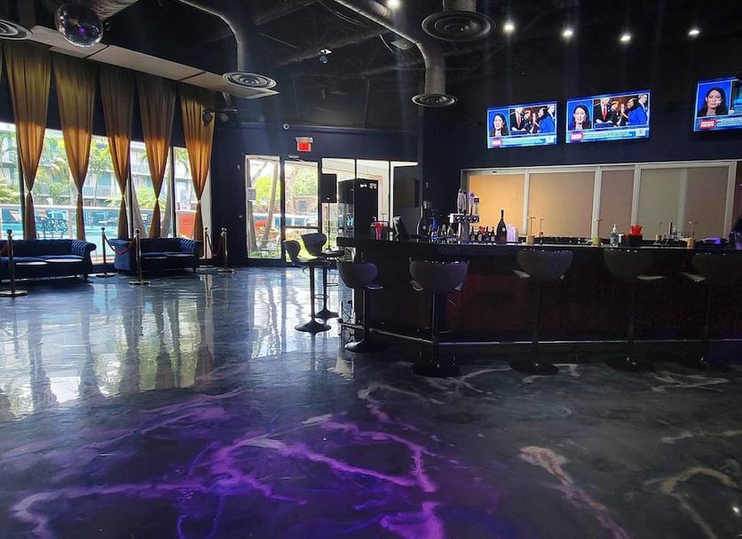 Bar Photo