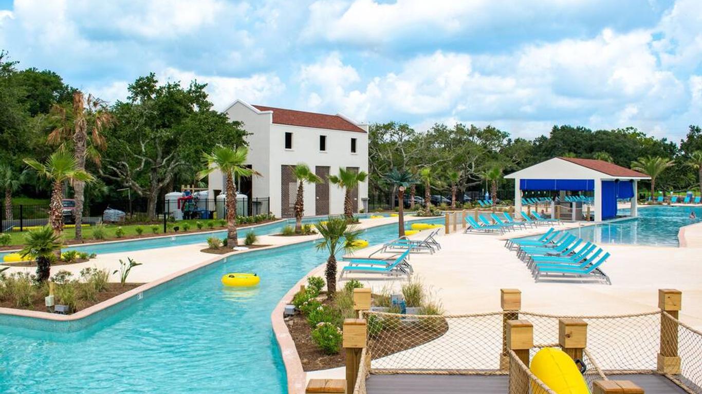 Oasis Resort Gulfport