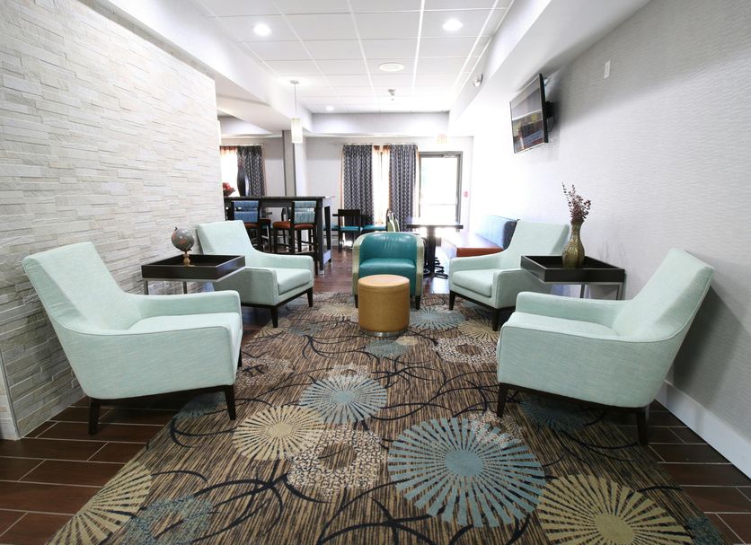 Lounge Photo