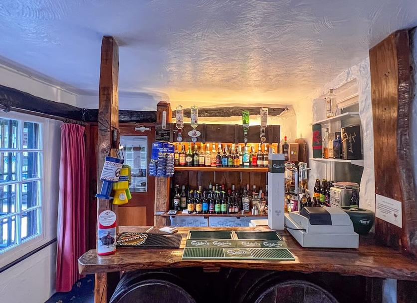 Bar Photo