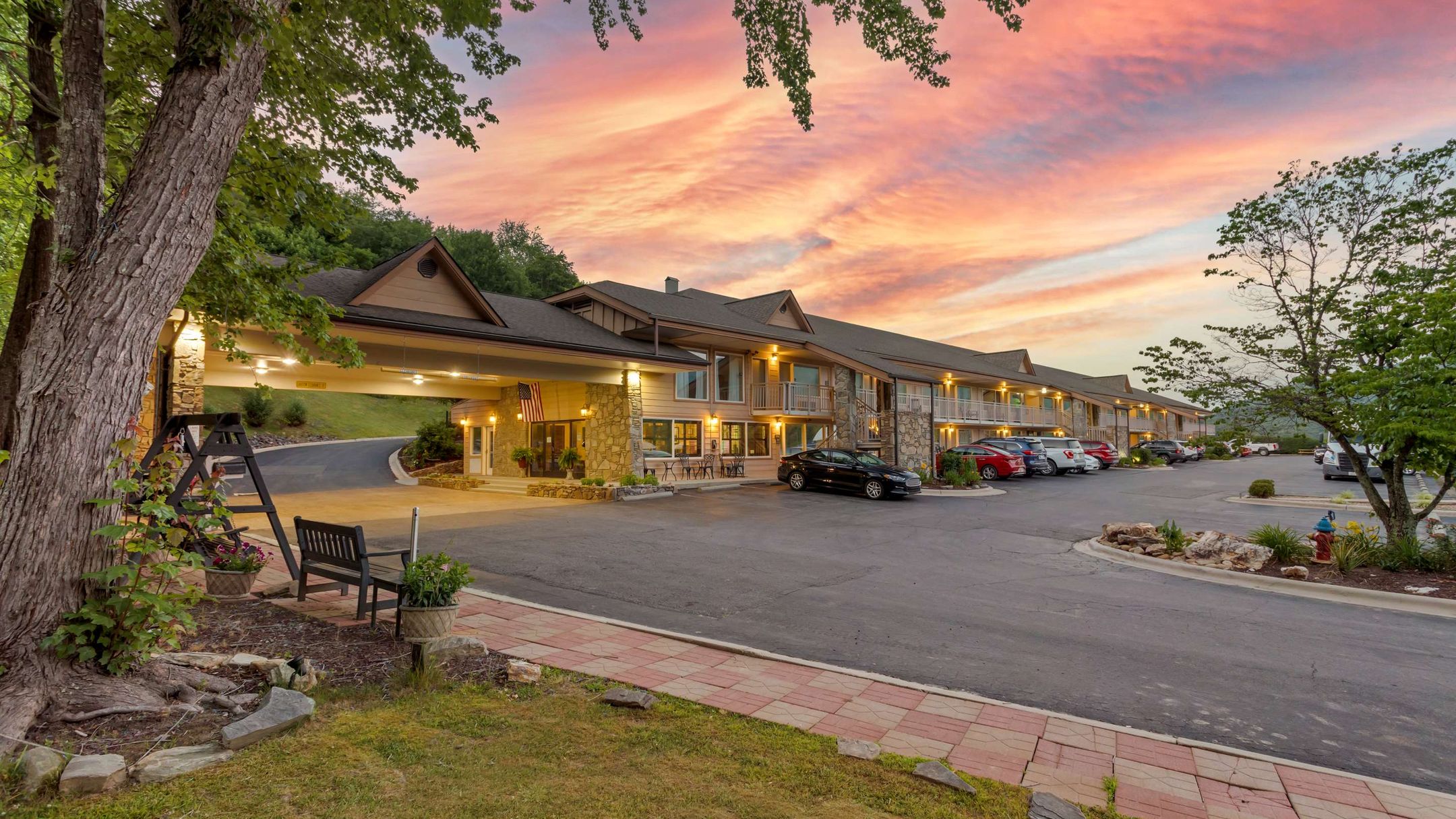 Best Western Smoky Mountain Inn from 88. Waynesville Hotel Deals