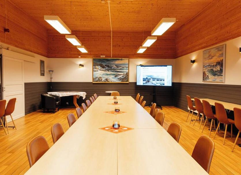 Restaurant Photo