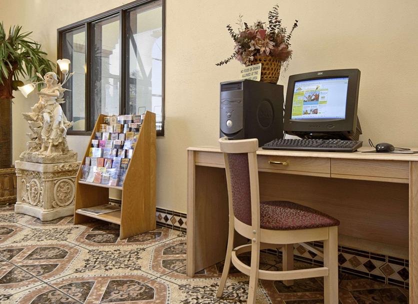 Business center Photo