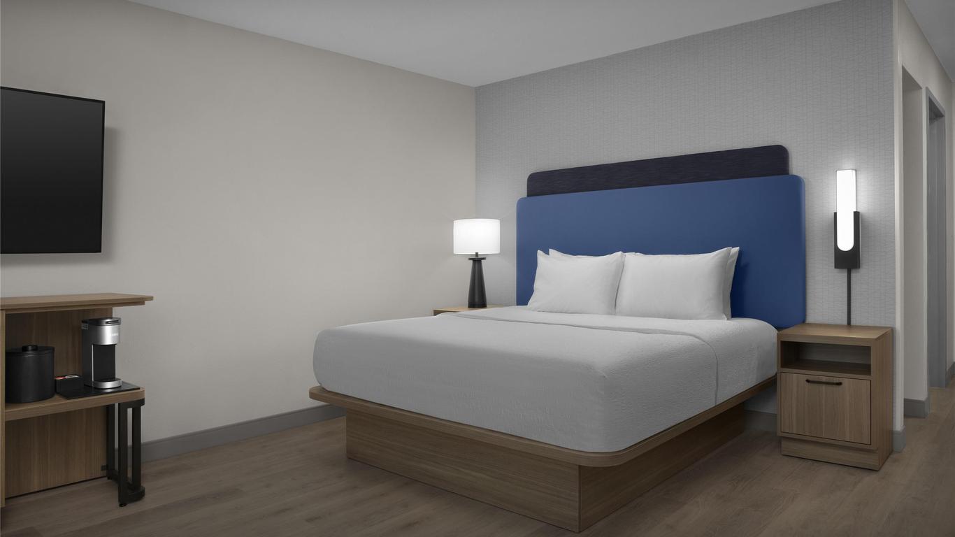 Hampton Inn Lenoir City