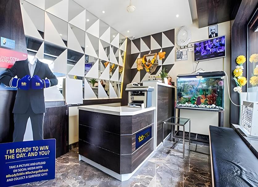 Front desk Photo