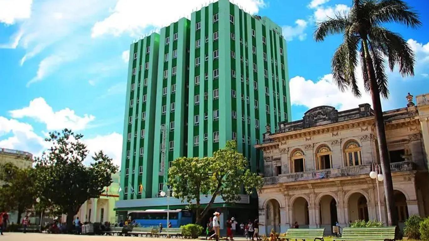 Hotel Santa Clara Libre