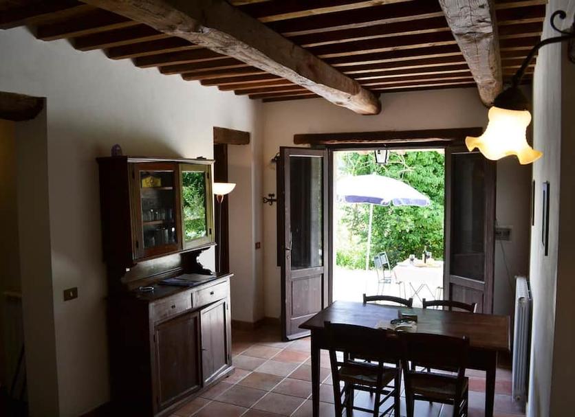 Dining room Photo