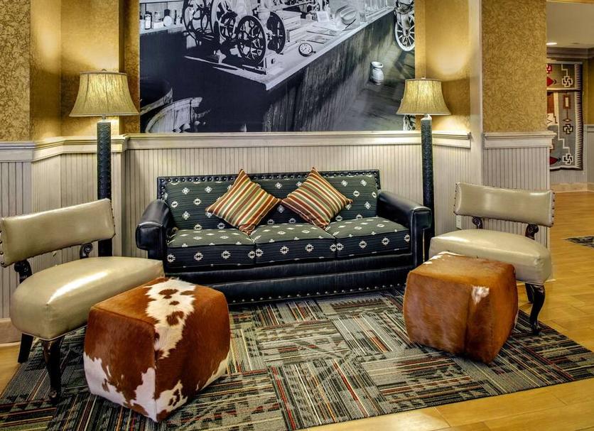 Lounge Photo