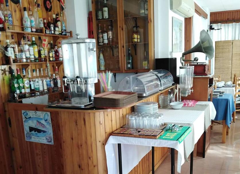 Bar Photo
