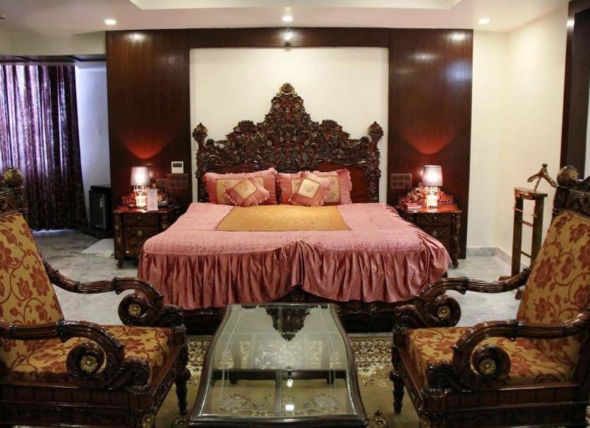 Bedroom Photo