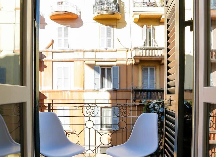 Balcony Photo