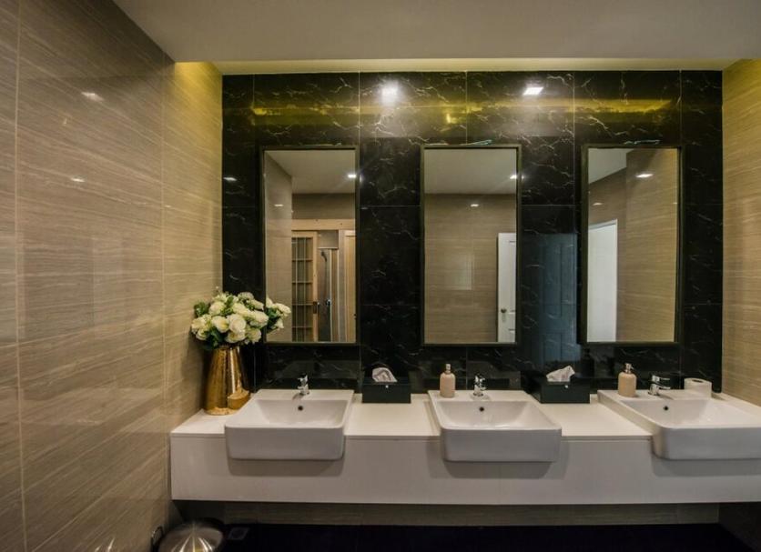 Bathroom Photo