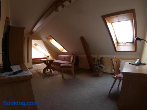 Gasthof zur Schweiz - Jena - Living room