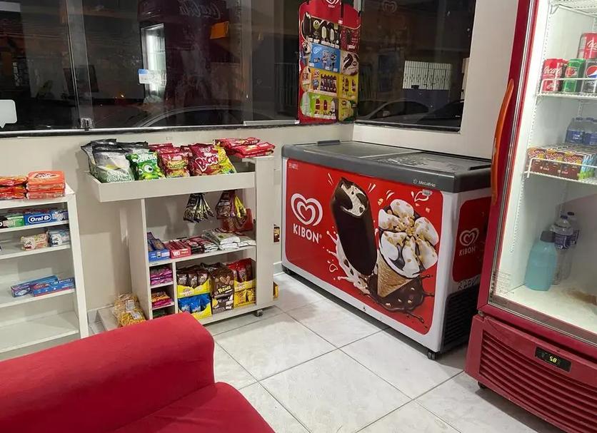 Shop Photo
