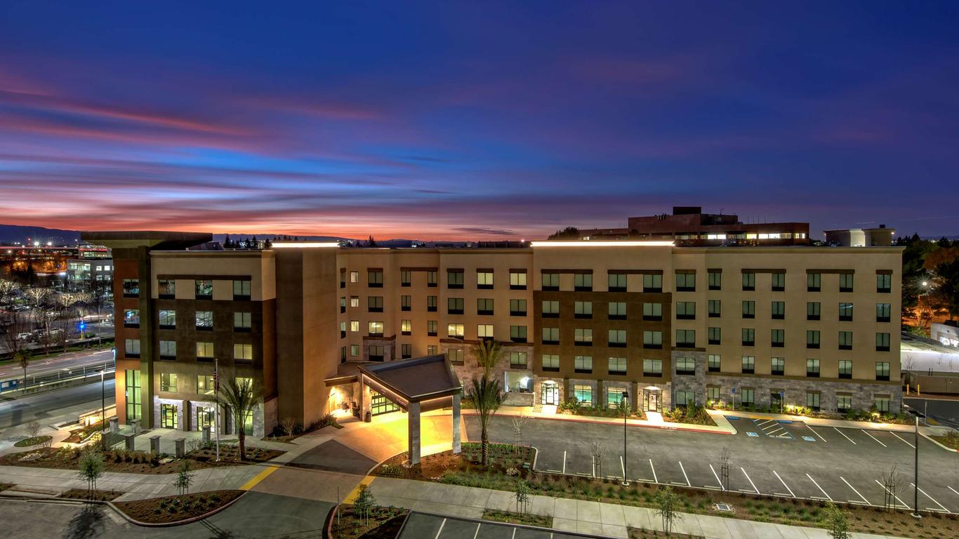 Hampton Inn & Suites San Jose Airport