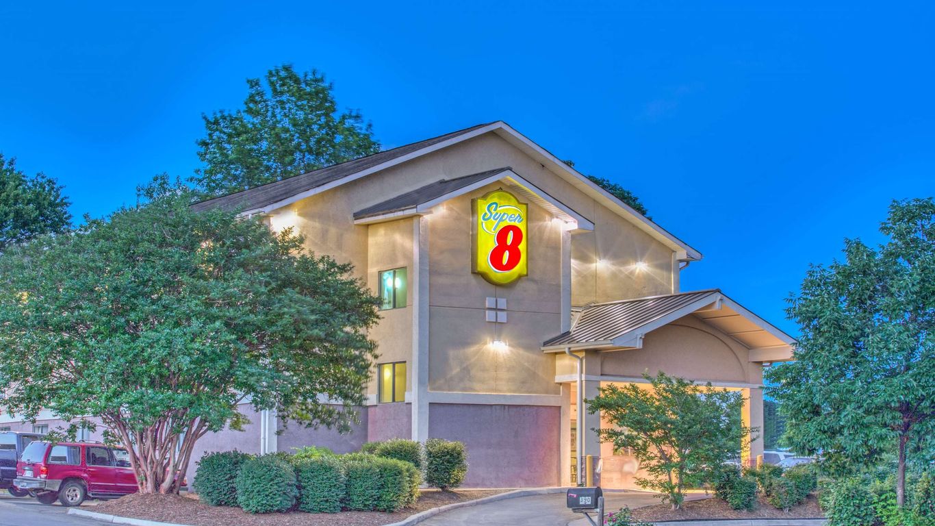 Super 8 By Wyndham Charlottesville 56 Charlottesville Hotel Deals Reviews - Kayak