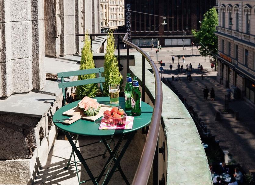 Balcony Photo
