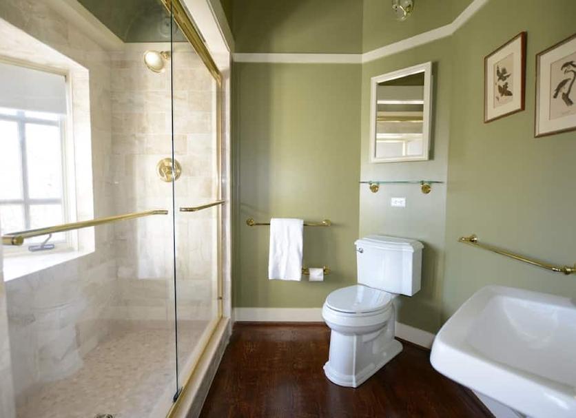 Bathroom Photo