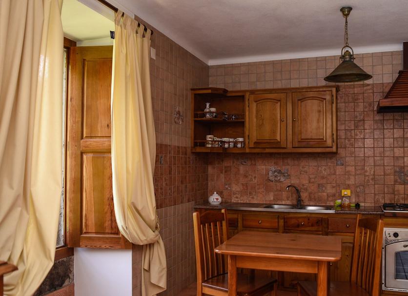 Kitchen Photo