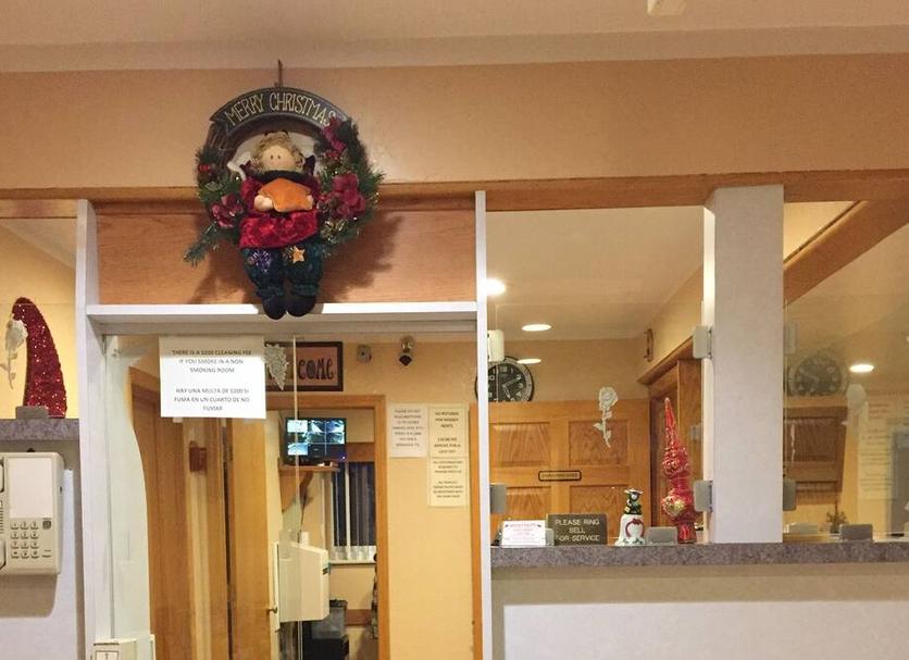 Front desk Photo
