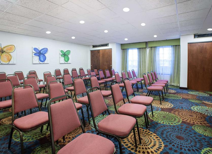 Conference room Photo