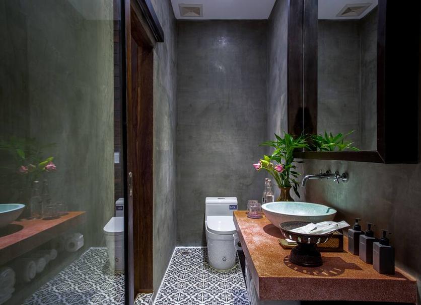 Bathroom Photo