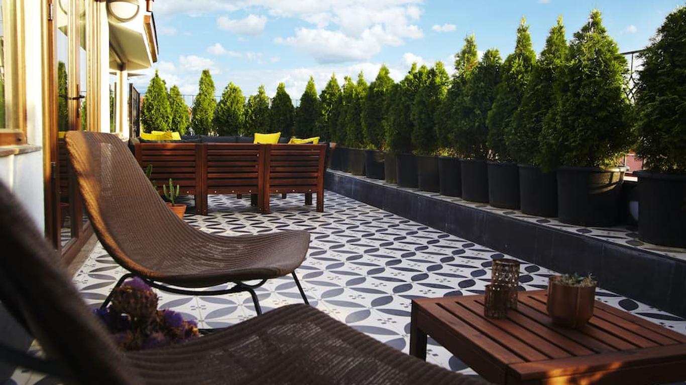 Tophane Suites