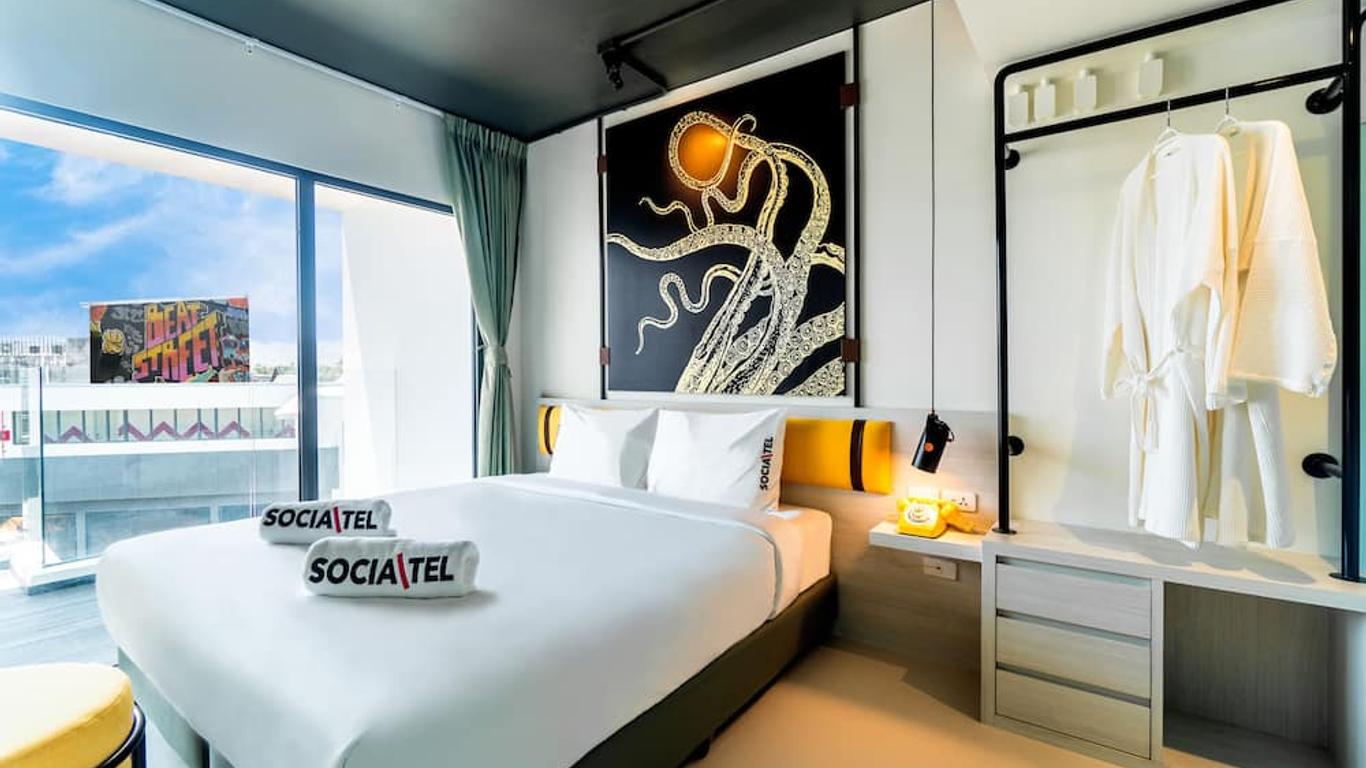 Socialtel Koh Samui