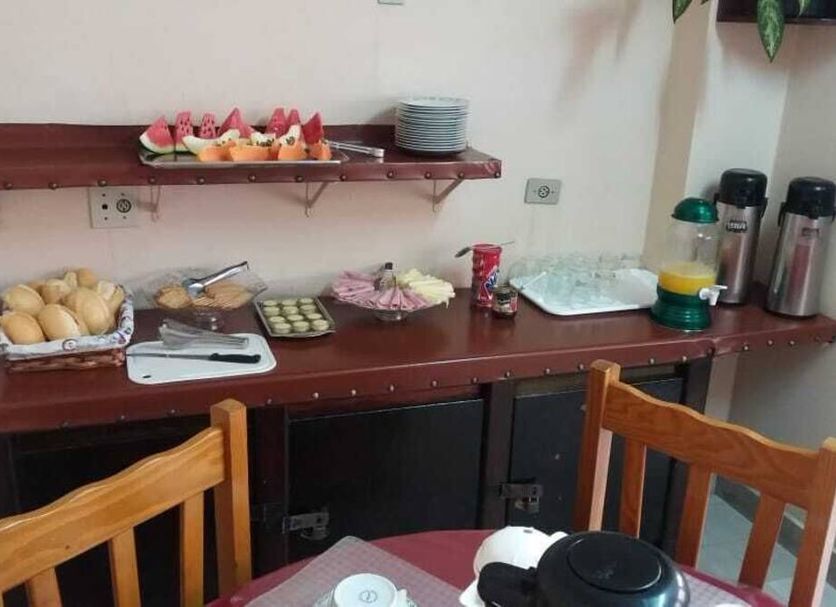 Buffet Photo