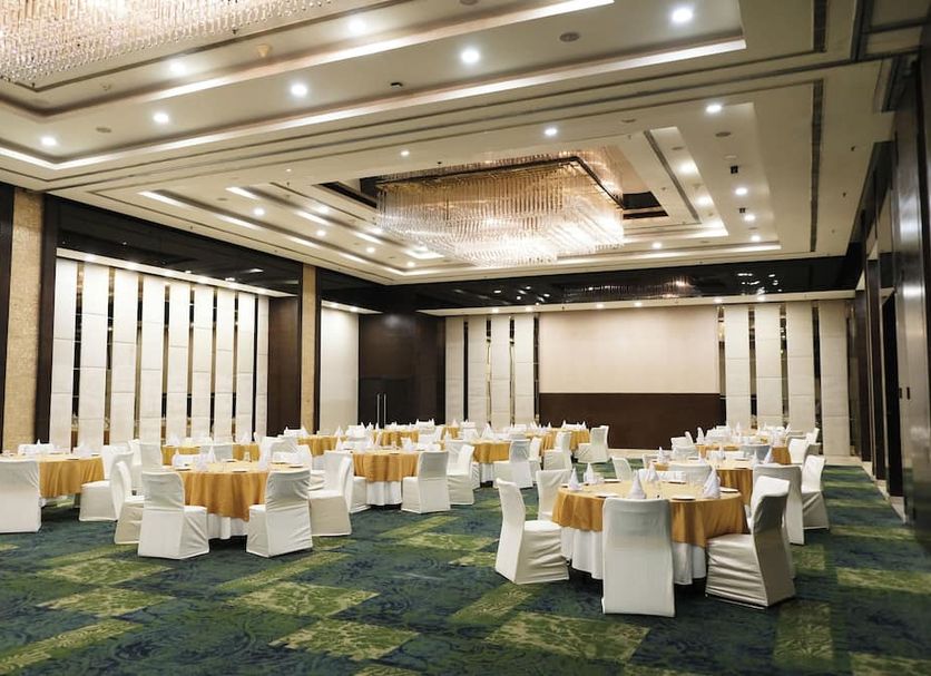 Banquet hall Photo