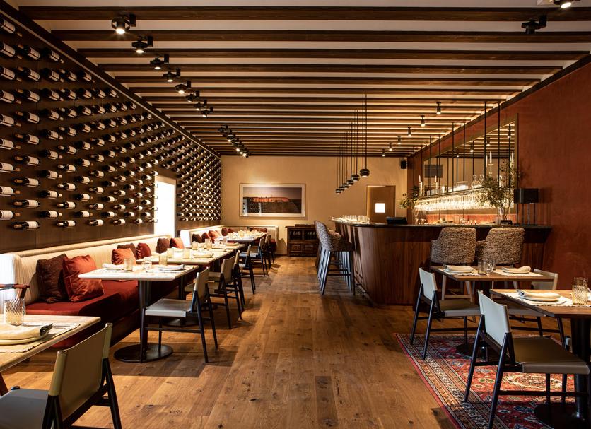 Restaurant Photo