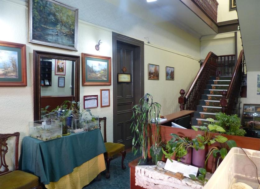 Front desk Photo